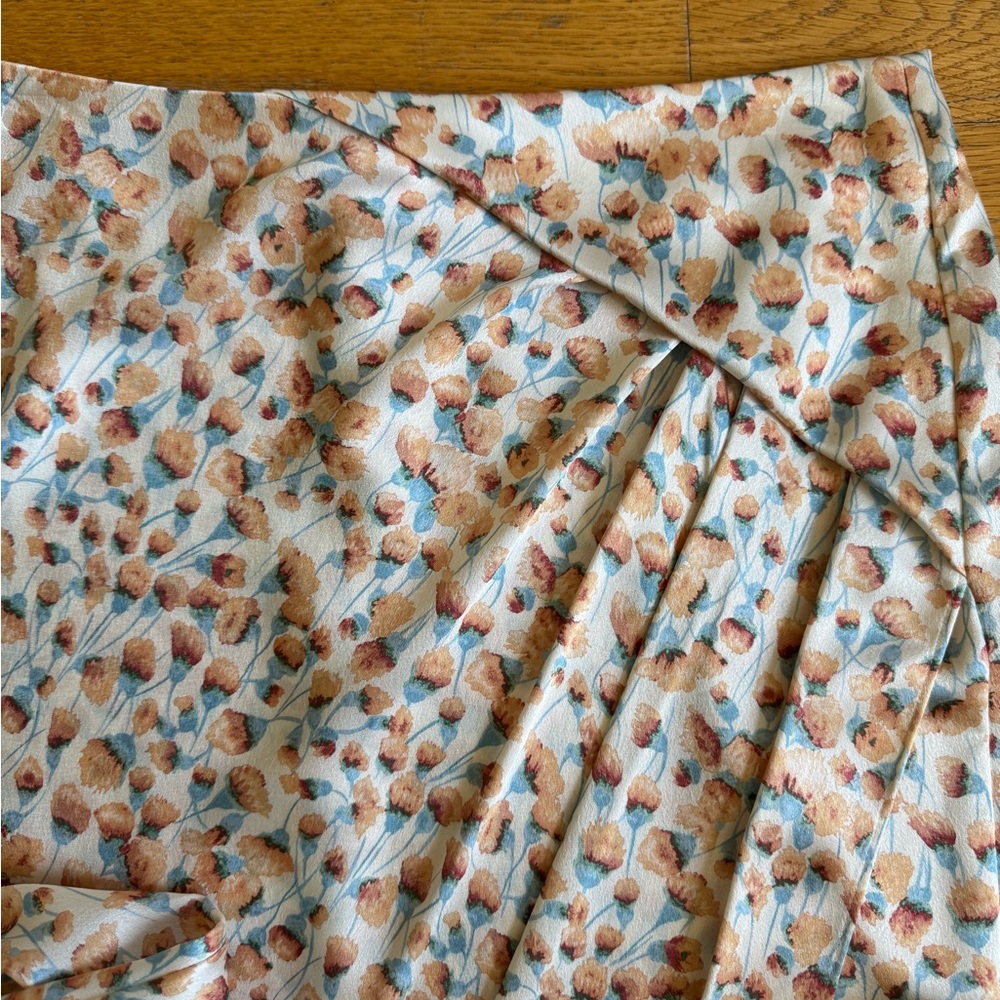 Vince Lightweight MIDI Skirt